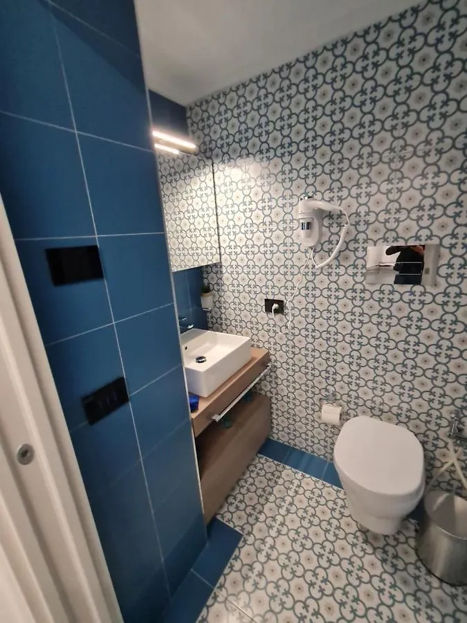 Chiaja Lux House Apartment Naples